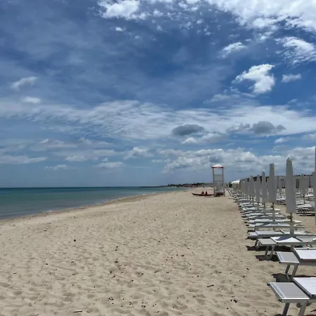 Teresa Sea - Relax - Nature - Sun Torre Chianca